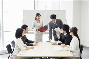 第十一期中高级欧文·亚隆团体心理咨询与治疗系统培训