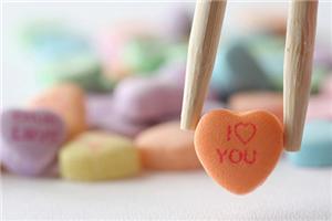 不试一试，怎知爱不爱？