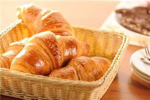 飞进窗口的面包