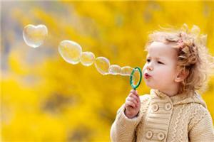 家长应该如何引导孩子交朋友呢？