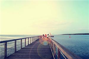 人生选择少一些幸福多一些