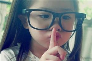 当我们爱孩子不想娇惯他时应该这样做