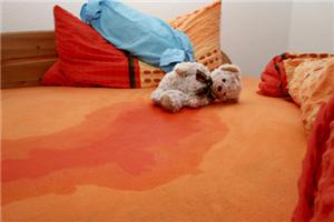 如何处理尿床的孩子