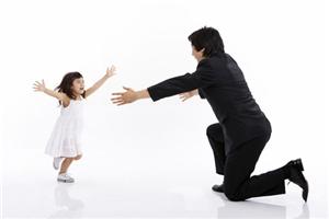 老爸：女儿请谨记这三张爱情底牌