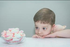 想提高自控力，电一下大脑试试
