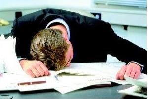 上班时，老婆突然要加班，下班的时候...