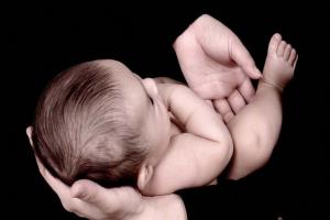 亲子教育：拖沓和任性的孩子内心是无助的